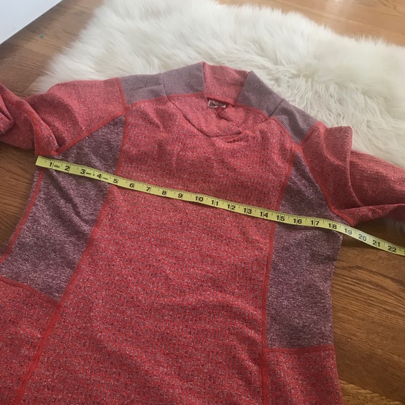 Marmot red thermal layering top ladies Medium - Picture 6 of 7